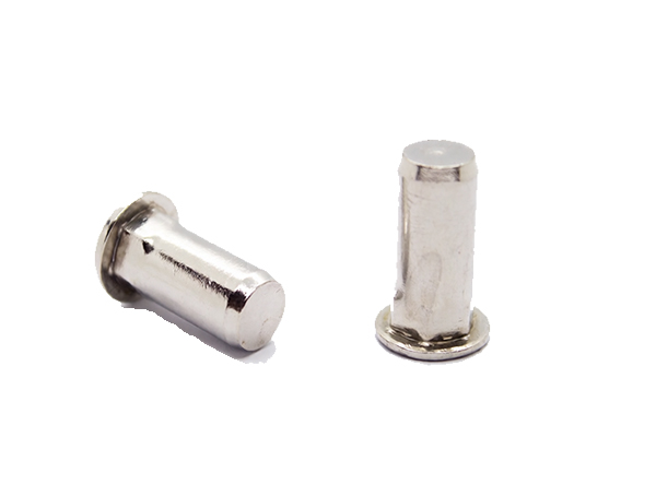 Somunlu Perçin Sızdırmaz Inox Yarım Altıköşe Gövde Flanş Kafa